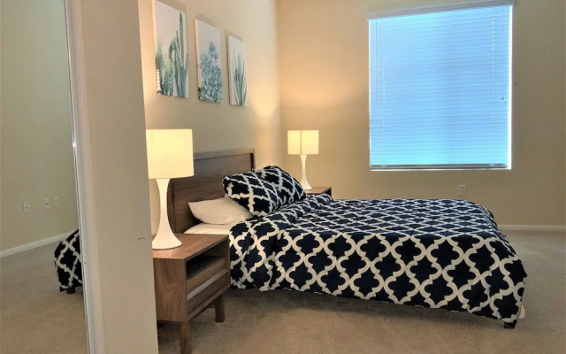 photo 3 of Platinum Triangle Apartments