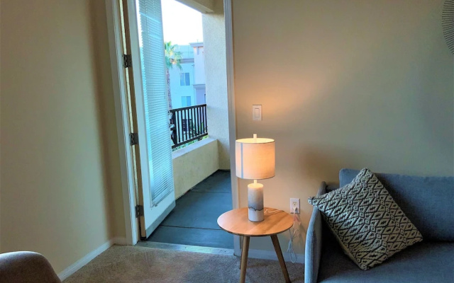 photo 4 of Platinum Triangle Apartments