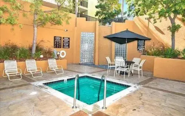 photo 3 of Playa 2Bed2Bth W Great Amenities- Prime