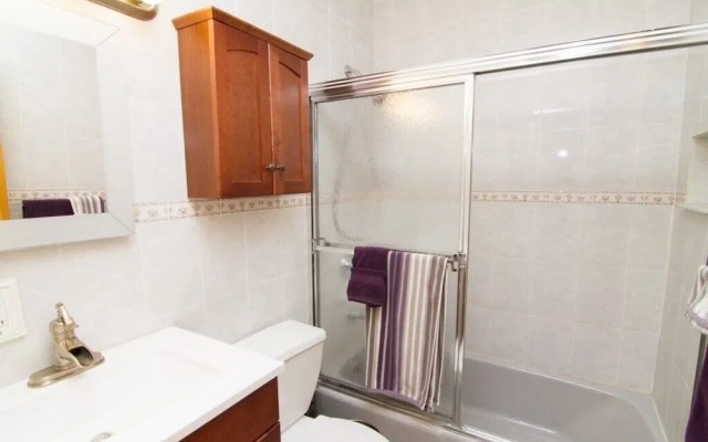 photo 4 of Pleasant 1 BR on Gramercy