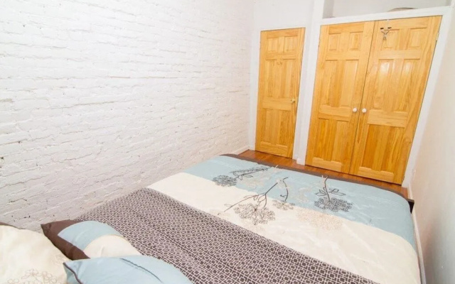 photo 5 of Pleasant 1 BR on Gramercy