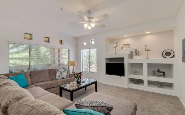 photo 5 of Pleasant #2092 - 2 Br Condo