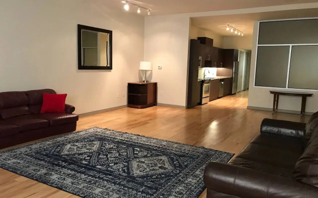 photo 5 of Pleasant  2Br Apartment | Great Value Downtown