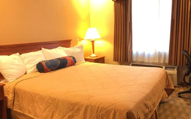 photo 3 of Pleasant Hill Inn