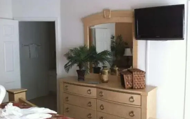 photo 4 of Plutos Place by Five Star Vacation Homes