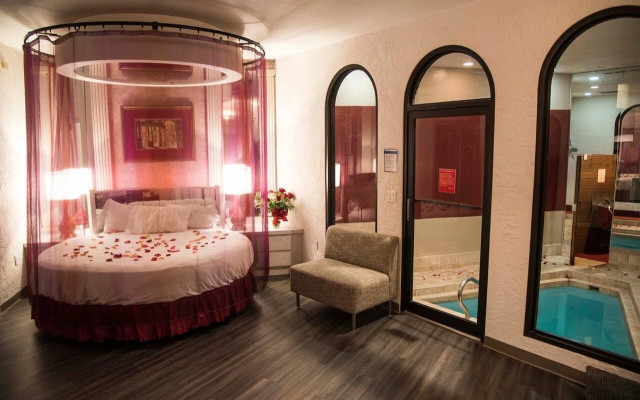 photo 3 of Pocono Palace Resort