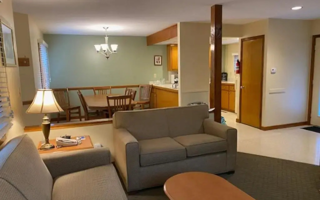 photo 4 of Pocono Villas Resort