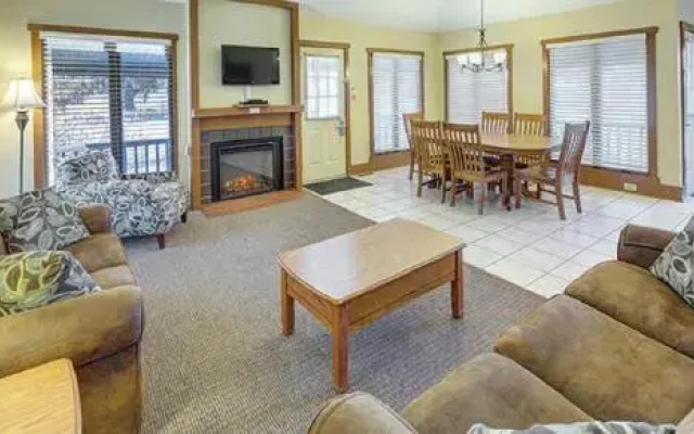 photo 2 of Pocono Villas Resort