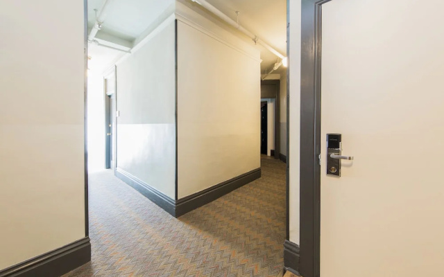 photo 5 of Pod Room O'Farrell St Union Square