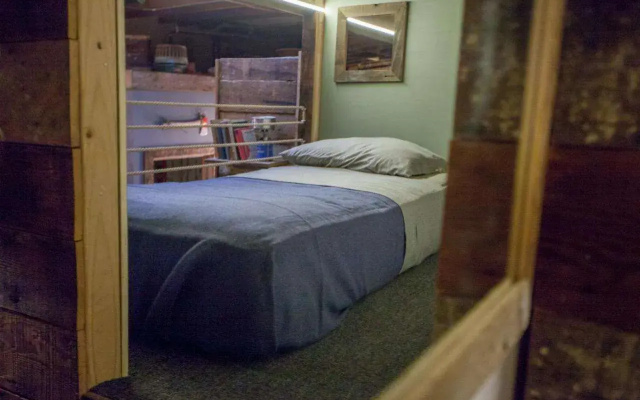 photo 3 of PodShare Los Feliz - Hostel
