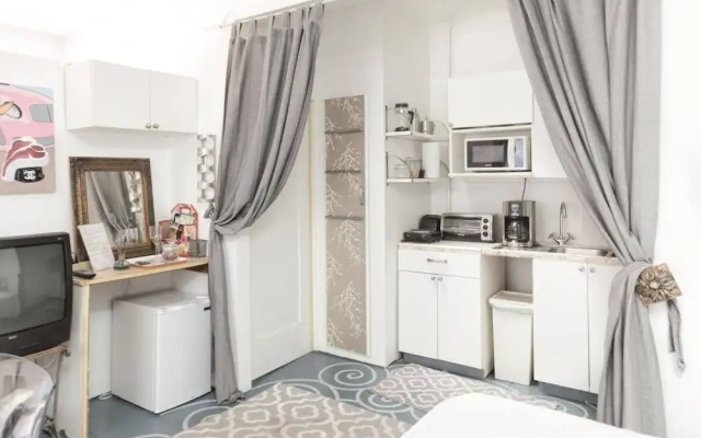 photo 4 of @ Poetic French Style Cottage @venice Beach Studio Bedroom Apts