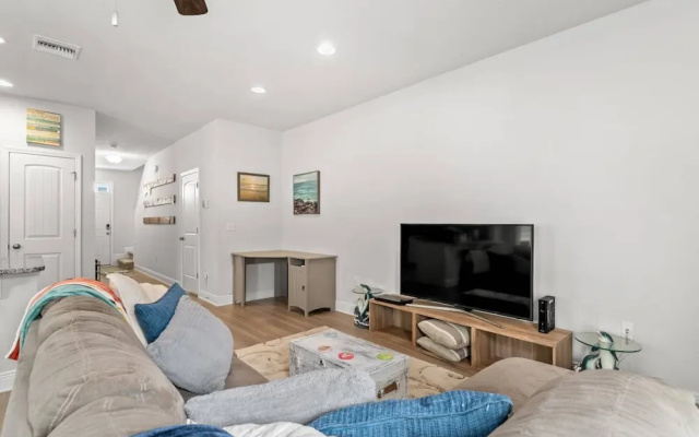 photo 5 of Pogo's Paradise Townhome