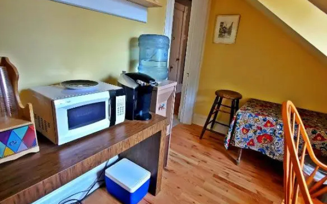 photo 5 of Point Breeze Guest House