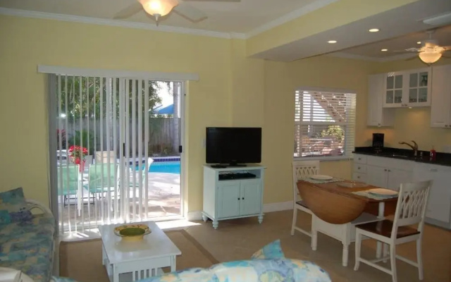 photo 2 of Point of Rocks Road 1010 1 Bedroom 1 Bathroom Home