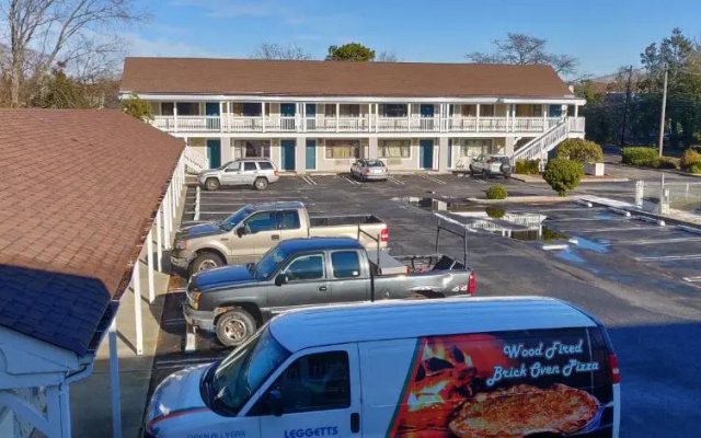 photo 5 of Point Pleasant Inn