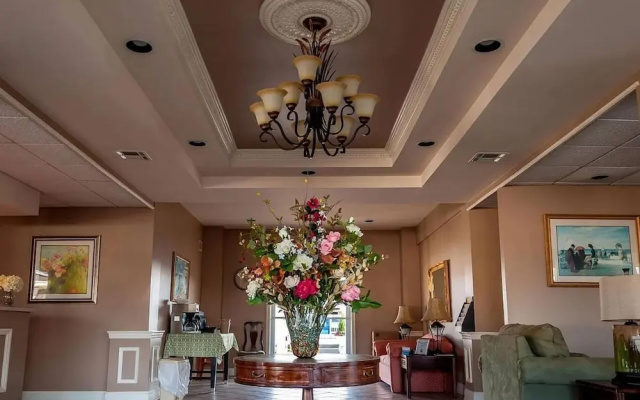 photo 2 of Point Pleasant Manor