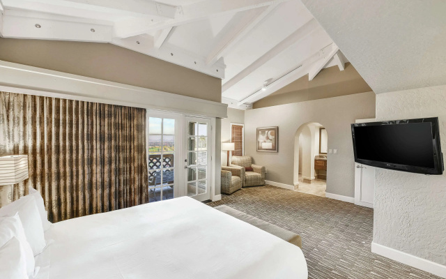 photo 3 of Hilton Phoenix Tapatio Cliffs Resort
