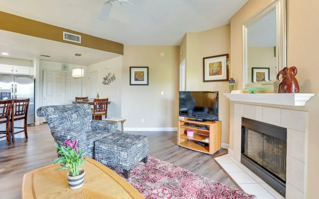 photo 2 of 14 Mi to Dtwn: Phoenix Condo w/ Balcony & Spa!