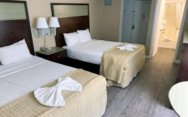 photo 2 of Polynesian Beach & Golf Resort