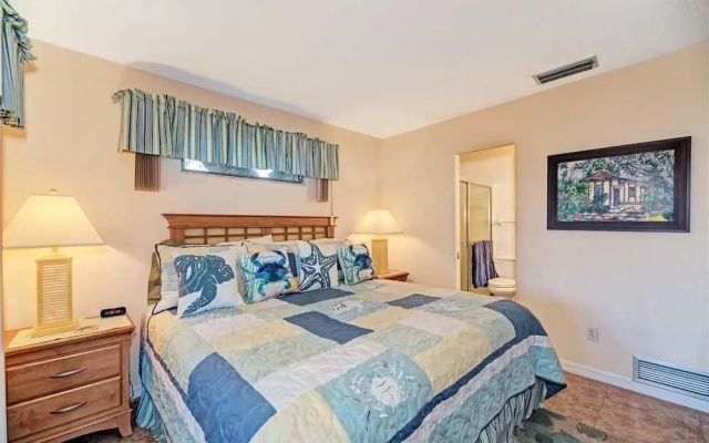 photo 4 of Polynesian Gardens Villa P6 - Two Bedroom Condo