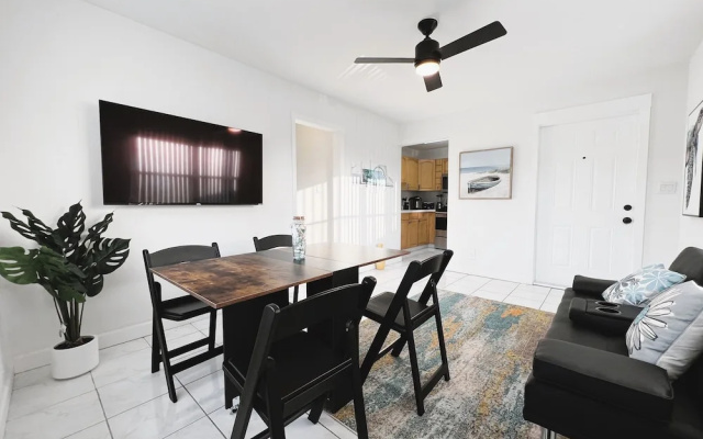 photo 2 of Pompano Beach Delight Retreat 5' Beach
