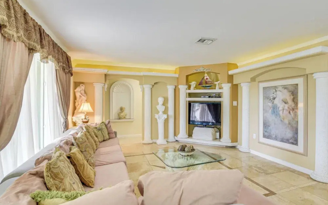 photo 2 of Pompano Beach Home w/ Pool & Dock ~ 4 Mi to Pier!