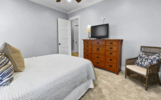 photo 3 of Pompano Palace - 4 Br home by RedAwning