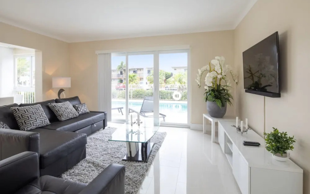 photo 3 of Pompano Suites by the Beach