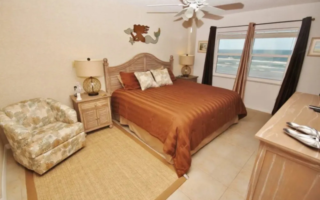 photo 4 of Ponce de Leon Towers 303 Apartment 2