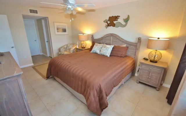 photo 5 of Ponce de Leon Towers 303 Apartment 2