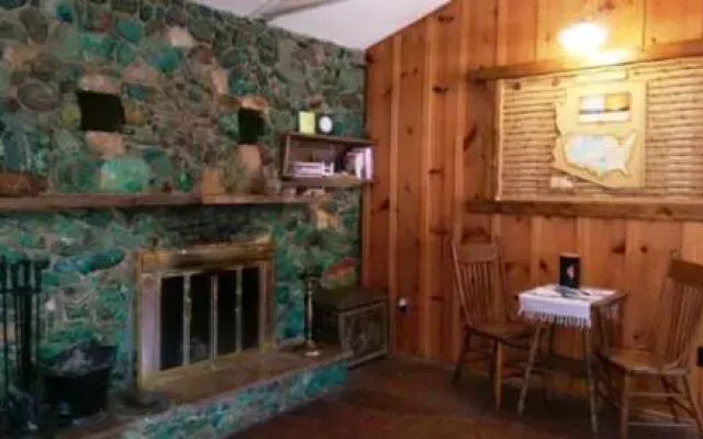 photo 5 of Ponderosa Cabin