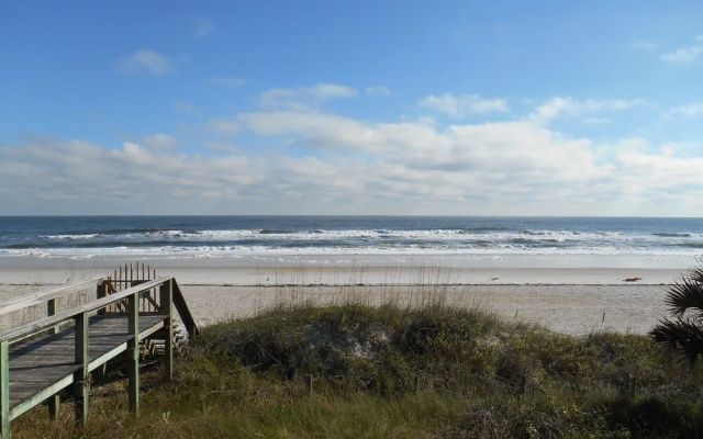 photo 2 of Ponte Vedra Colony Circle 11 by Distinctive Beach Rentals