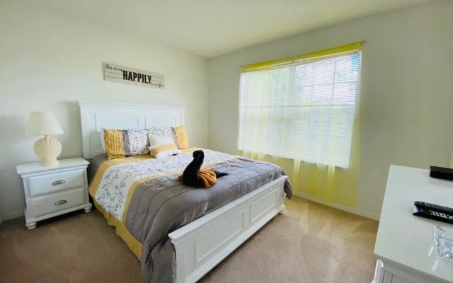 photo 5 of Pool Home/and Hot Tub In Golf Resort! 6 Bedroom Home by Redawning