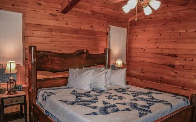 photo 4 of Poppy`s Mountain House