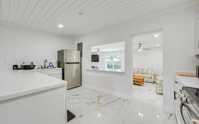 photo 5 of Port Charlotte Home w/ Pool ~ 6 Mi to Punta Gorda