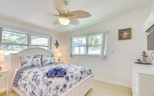 photo 3 of Hot Tub & Gas Grill: Port Richey Retreat