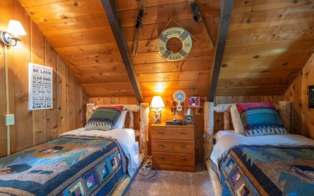 photo 2 of Porter by Avantstay Rustic Modern Oasis In The Of Chamberlands