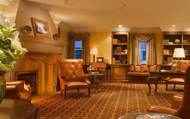 photo 2 of Portland Harbor Hotel