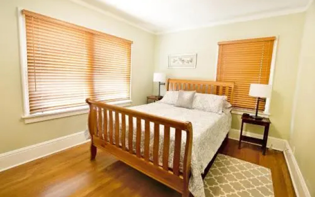 photo 4 of Portland Piedmont Guesthouse