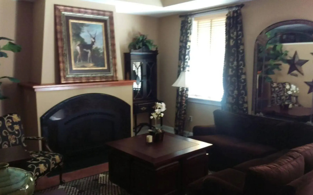 photo 4 of Posh Boutique Hotel