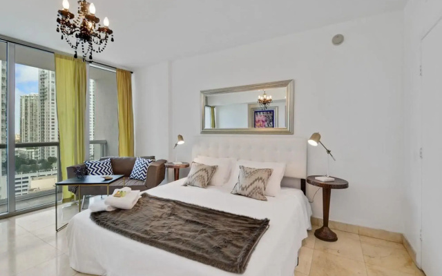 photo 3 of Posh Studio in Brickell by Sonder