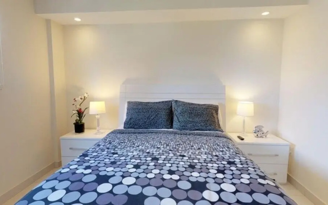 photo 3 of Premium 1 Bedroom And Den Ocean View Or925