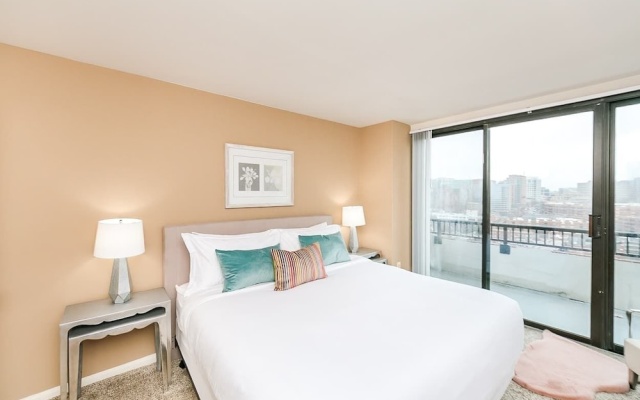 photo 3 of Premium A-Location Apartment