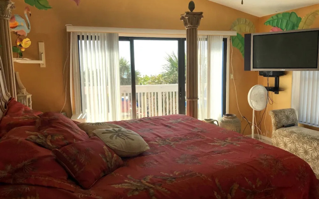 photo 4 of Presidential Beachfront Home