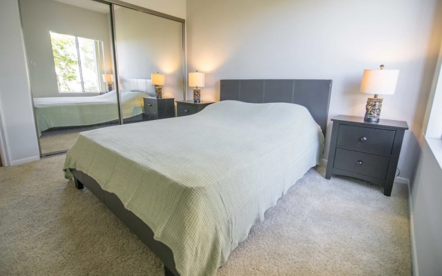photo 4 of Prime Location Westwood Apartment 409w