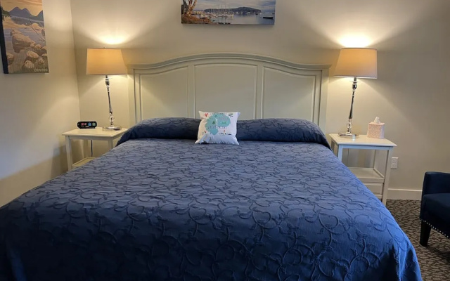 photo 5 of Island Place