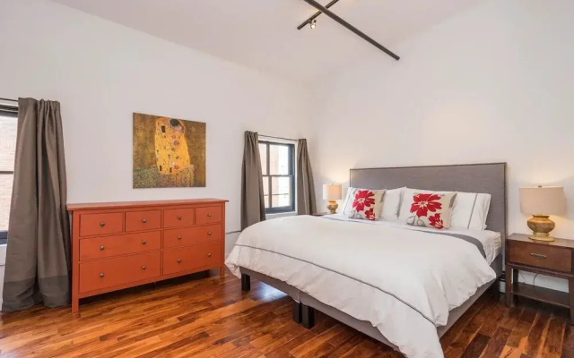 photo 4 of PRISTINE 3 BR Million-Dollar Loft