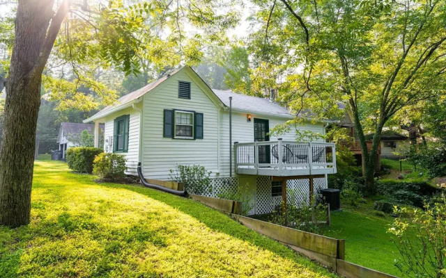 photo 5 of Private 1BR Cottage In Downtown Historic Norcross