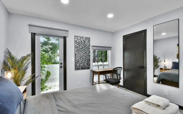 photo 4 of Private 2-bedroom Wilton Villas