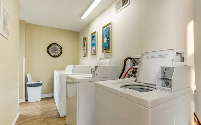 photo 3 of Private 3BR's at Palms by Hosteeva